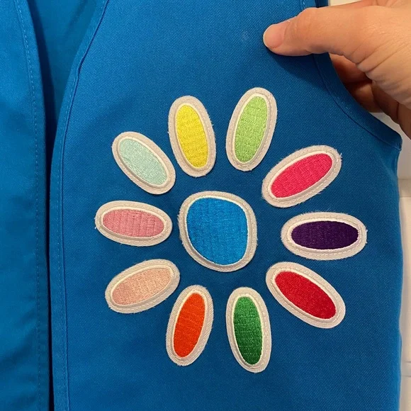 Girl Scouts Daisy Vest - Picture 4 of 5
